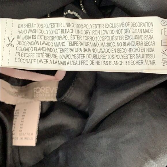 Forever 21 Contemporary black beaded skirt- size M - Picture 6 of 6